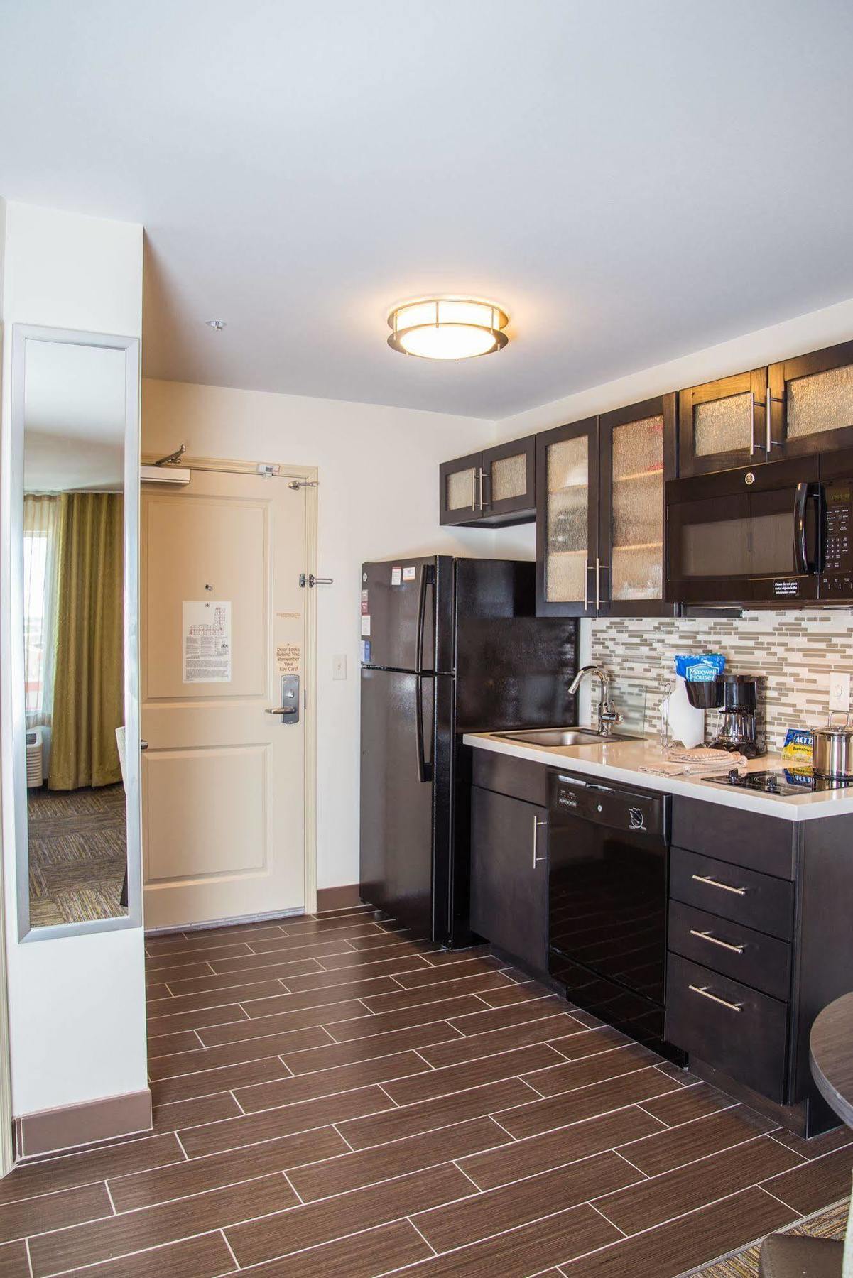 Candlewood Suites Denver North - Thornton By Ihg Esterno foto